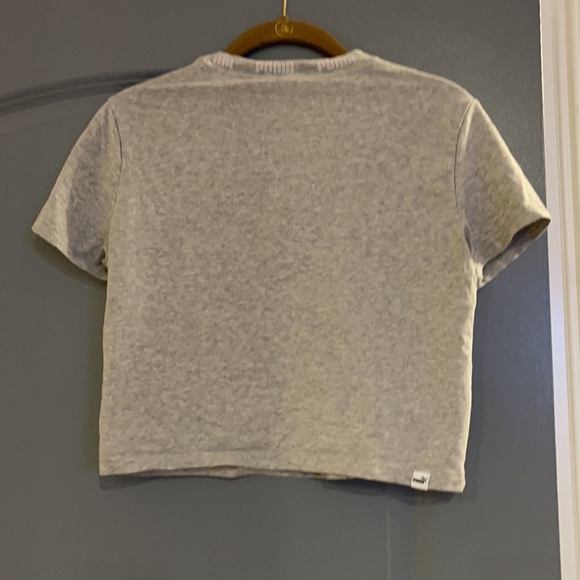 Puma gray white logo crop large t shirt - Picture 3 of 3